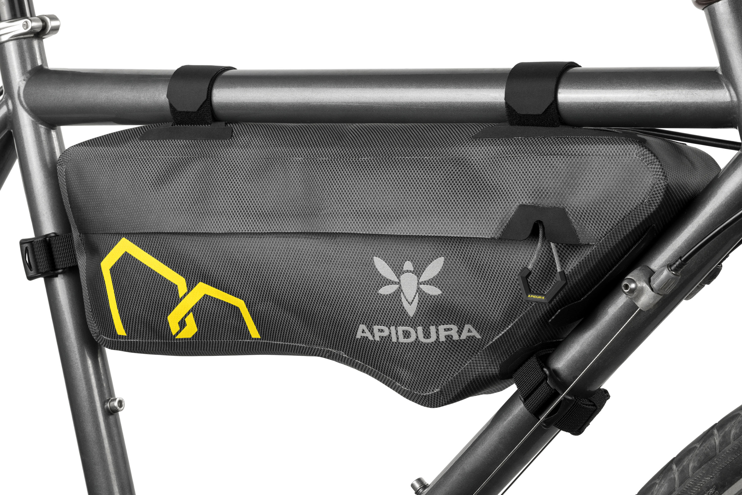 k*z様 APIDURA Expedition Frame Pack (3L) Expedition Frame Pack | Apidura