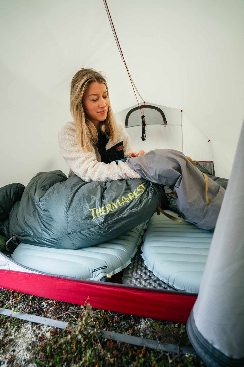 アキ☆Sale中！ Therm-a-rest neoair Xtherm Therm-a-Rest NeoAir XTherm NXT Sleeping mat regular neptune