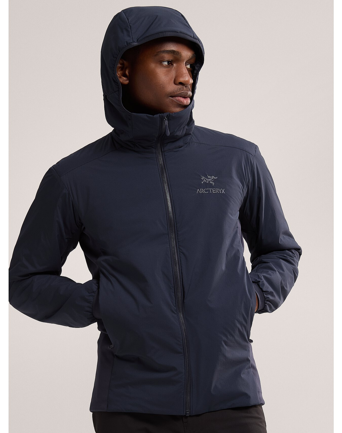 Arc'teryx Atom Hoody M Insulated jacket black sapphire XXL - Transa.ch