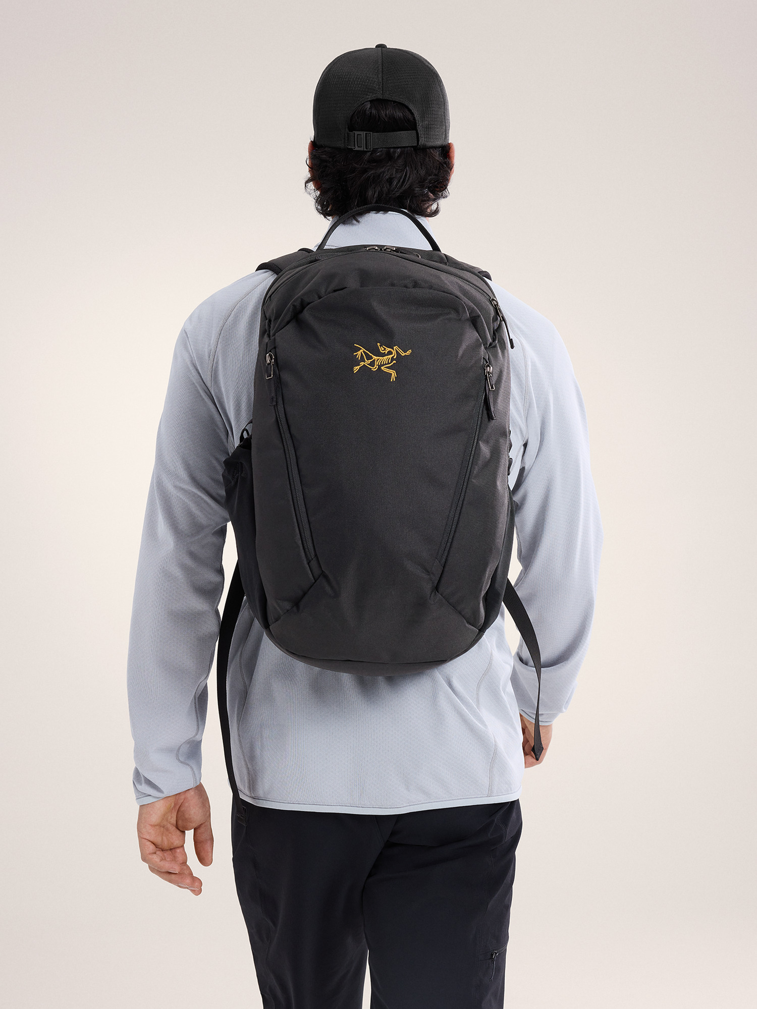 Arc'teryx Mantis 26 Backpack Daypack black 26 Liters - Transa.ch