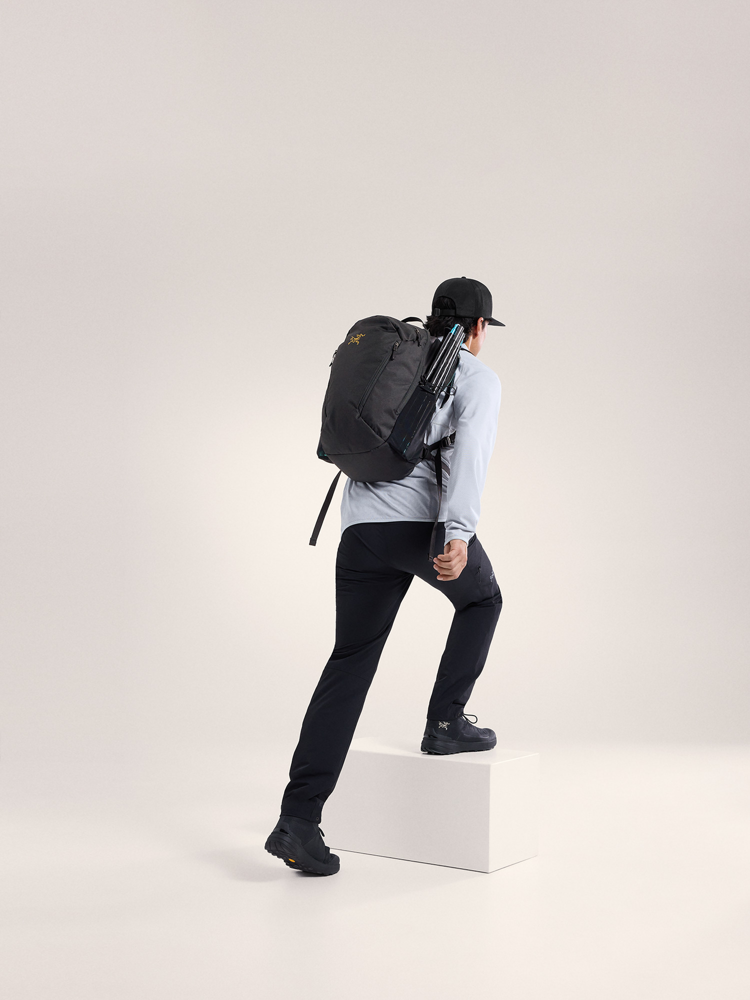Arc'teryx Mantis 26 Backpack Daypack black 26 Liters - Transa.ch